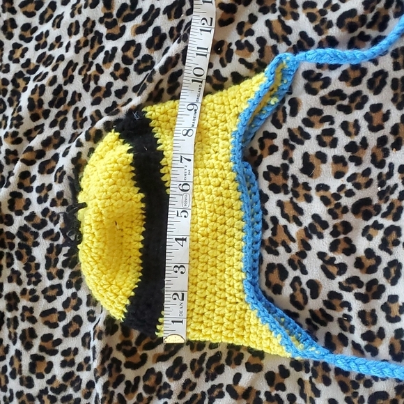 2 Minion beanies - Picture 4 of 7